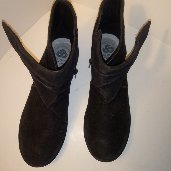 clarks ladies shoes size 6